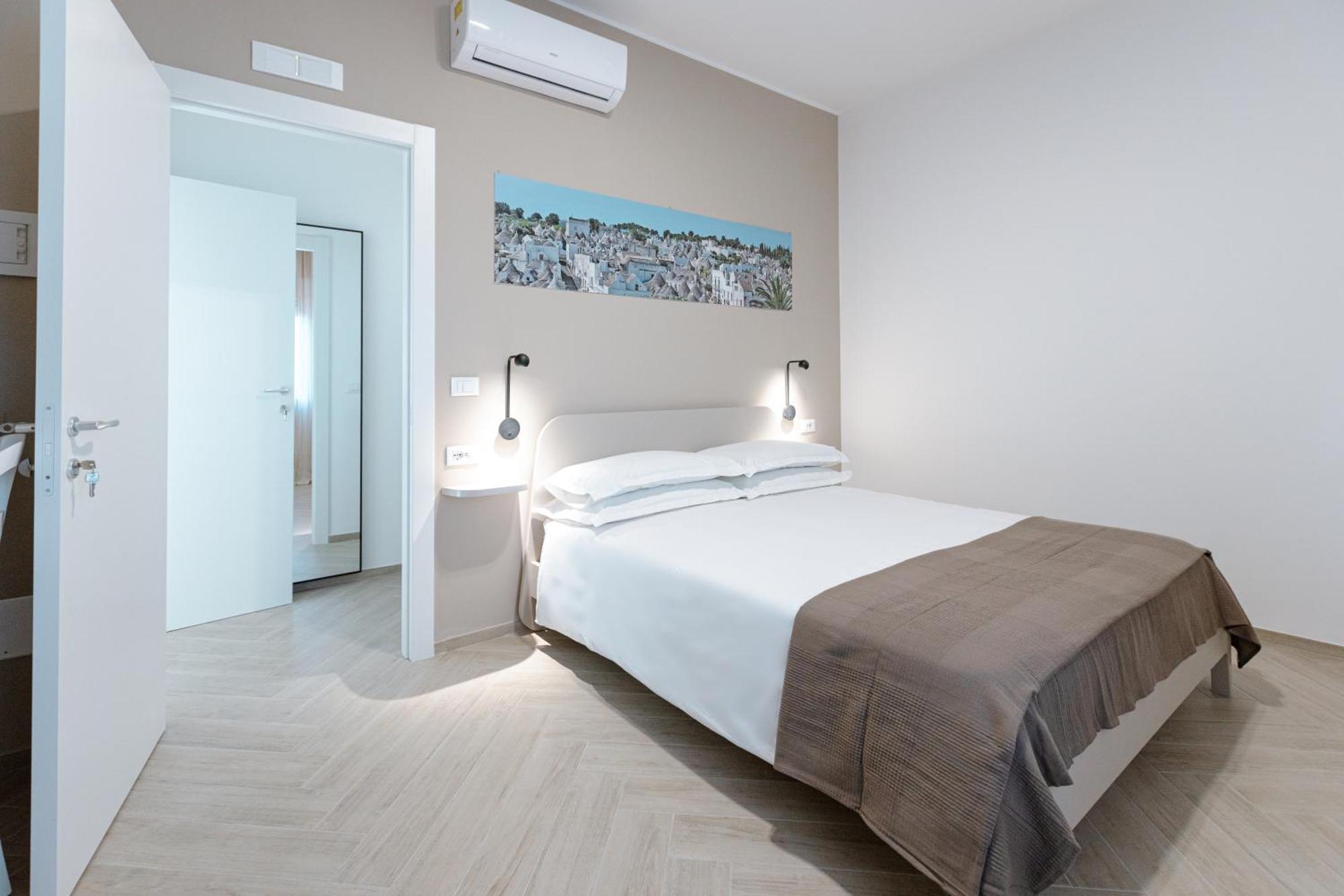 Pds Rooms Brindisi Bagian luar foto
