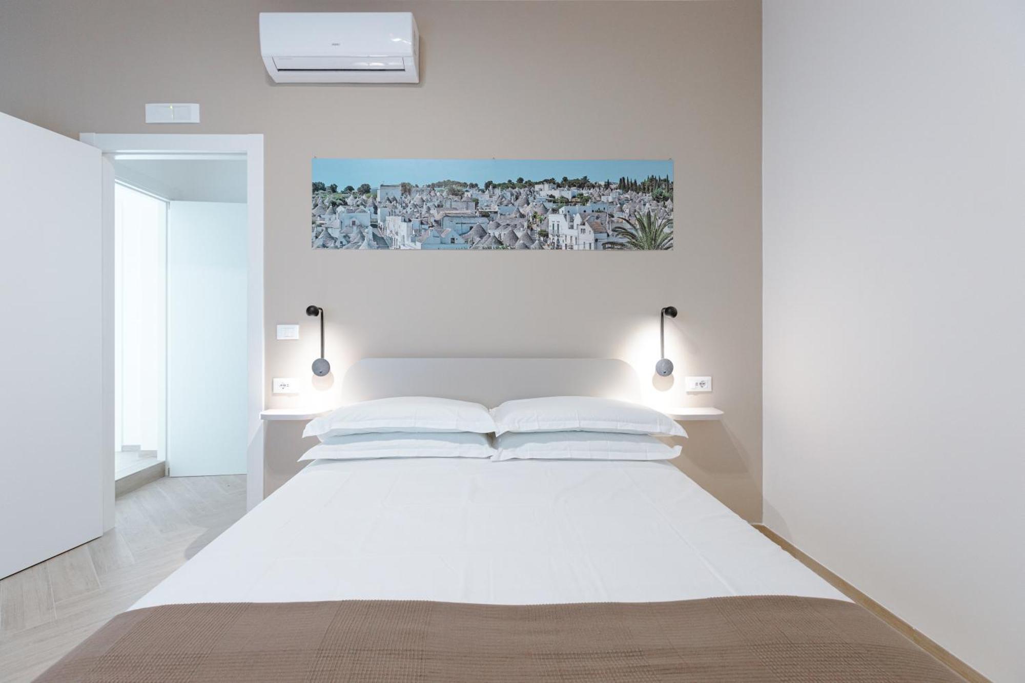 Pds Rooms Brindisi Bagian luar foto